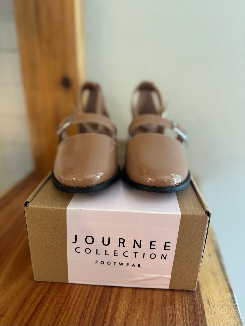 Journee Collection - Constance Mary Jane Loafer - Size 7.5 - Tan - NWT - Picture 5 of 6